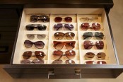 cool-ways-to-organize-men-accessories-at-home-20
