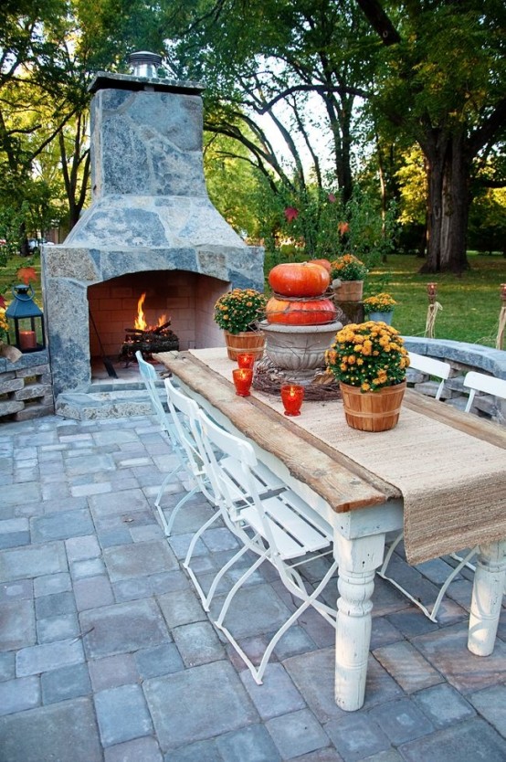 Cozy Fall Patio Decor Ideas