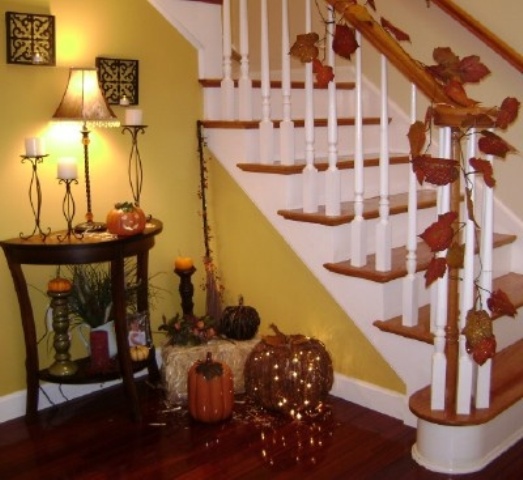 Cozy Fall Staircase Decor Ideas