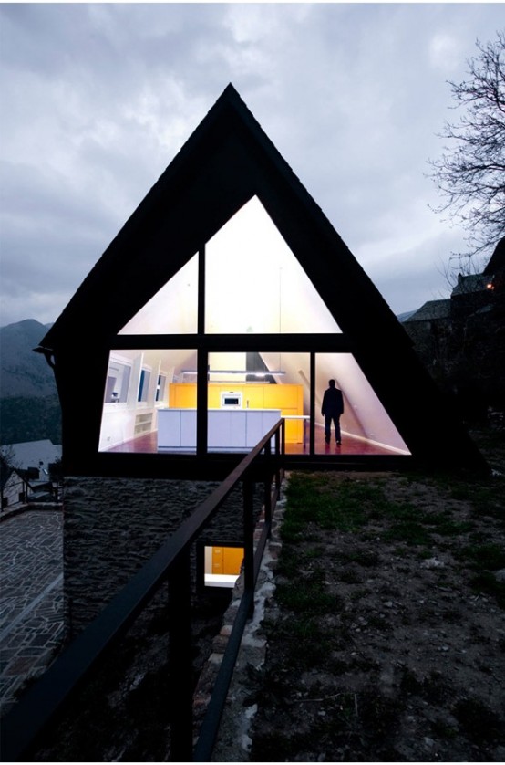 Cozy Mountain Cottage In The Pyrennees
