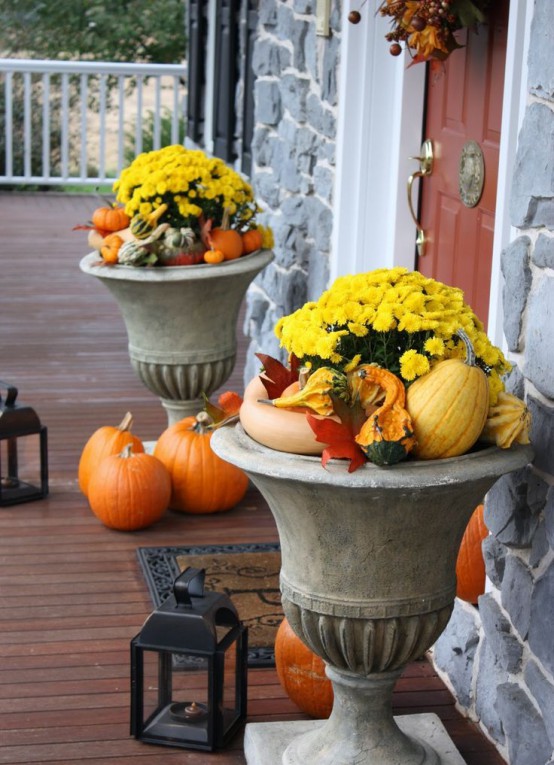 Cozy Thanksgiving Porch Decor Ideas Besides traditional fall blooms you can put small pumpkins and gourds, faux leaves and other products of harvest there. Pumpkins in various colors and sizes make a beautiful fall decoration when piled in a planter and placed on your porch. Use a block of florist's foam to keep all these stuff at the top when your planters are too big.
