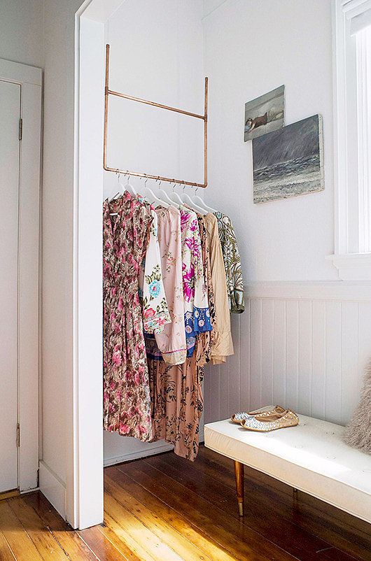 38 Creative Clothes Storage Solutions For Small Spaces - DigsDigs