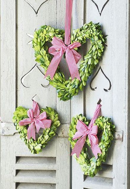 Creative Outdoor Valentine Decor Ideas