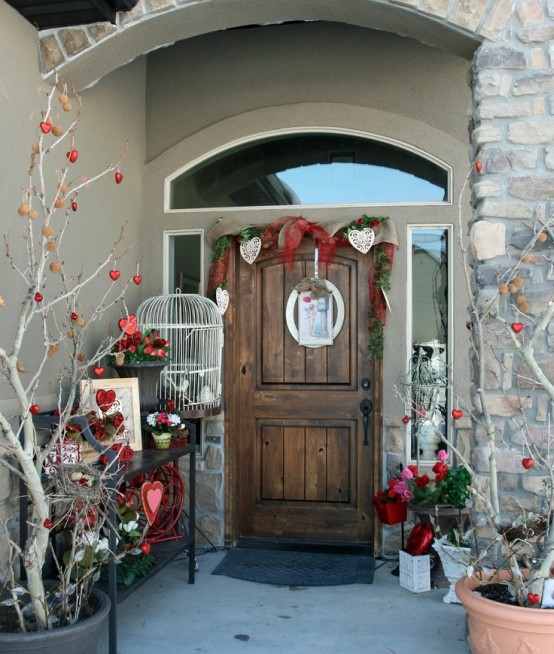 Outdoor clearance valentine pillows