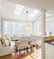 Cute And Cozy Breakfast Nook Decor Ideas