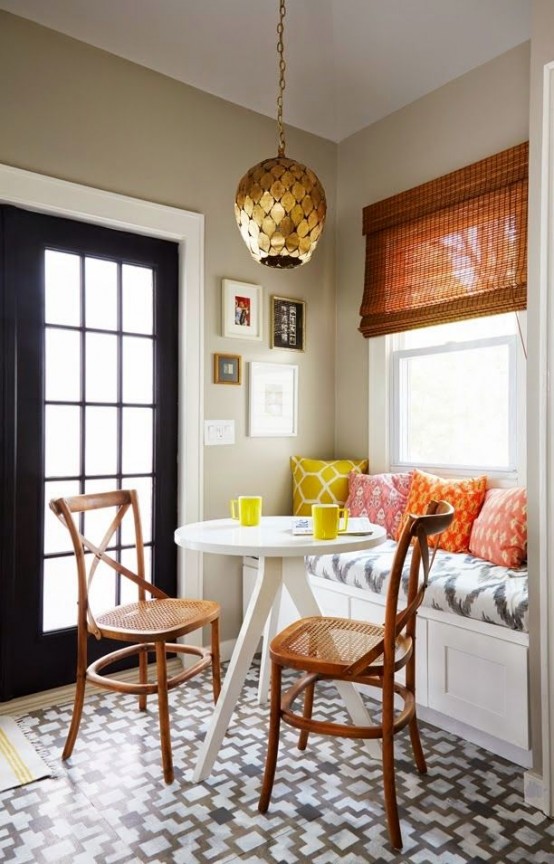 40 Cute And Cozy Breakfast Nook Décor Ideas - DigsDigs