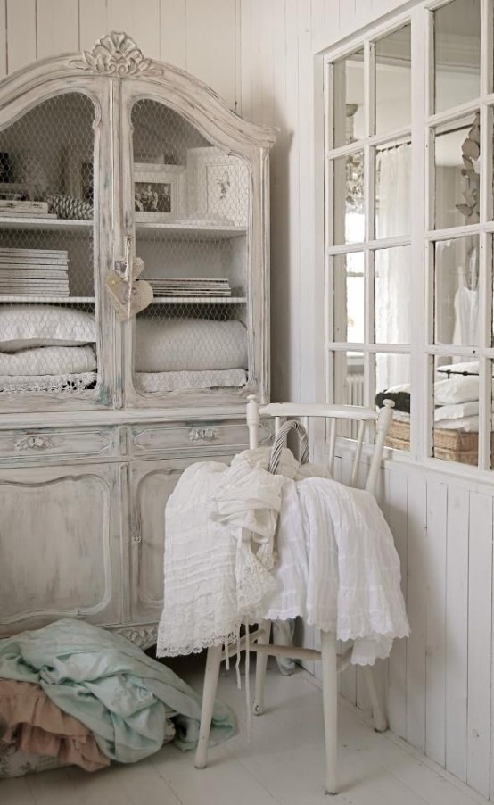 Cute Shabby Chic Bathroom Decor Ideas