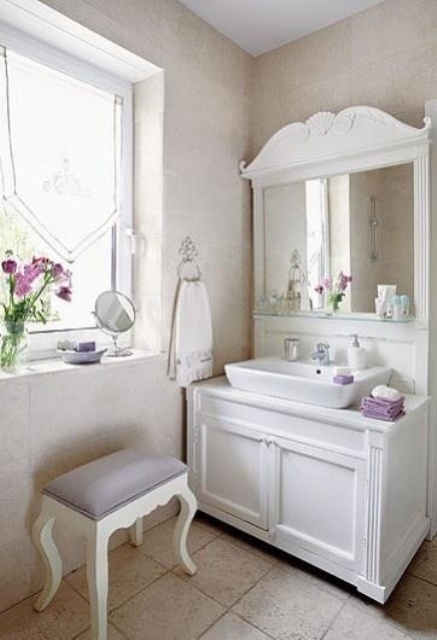 Cute Shabby Chic Bathroom Decor Ideas