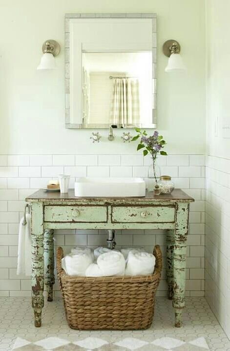 Cute Shabby Chic Bathroom Decor Ideas