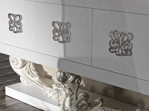 Decorative Italian Furniture