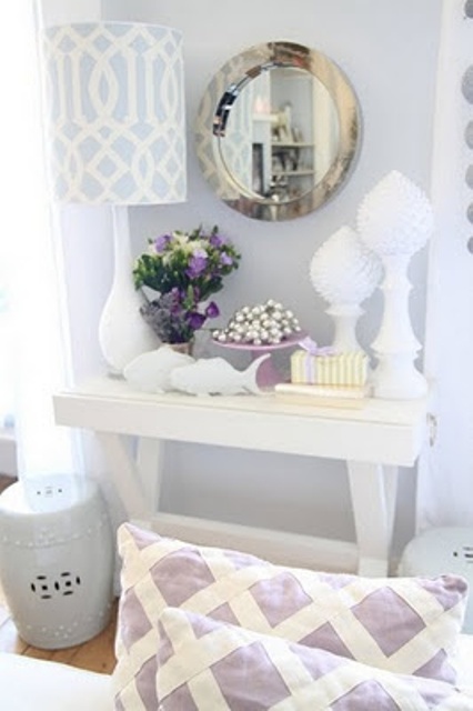 Delicate Home Decor Ideas With Lavender