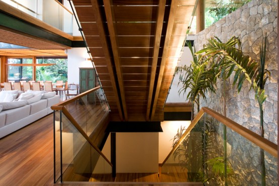 Detached From The Ground House In The Canopy Of Trees