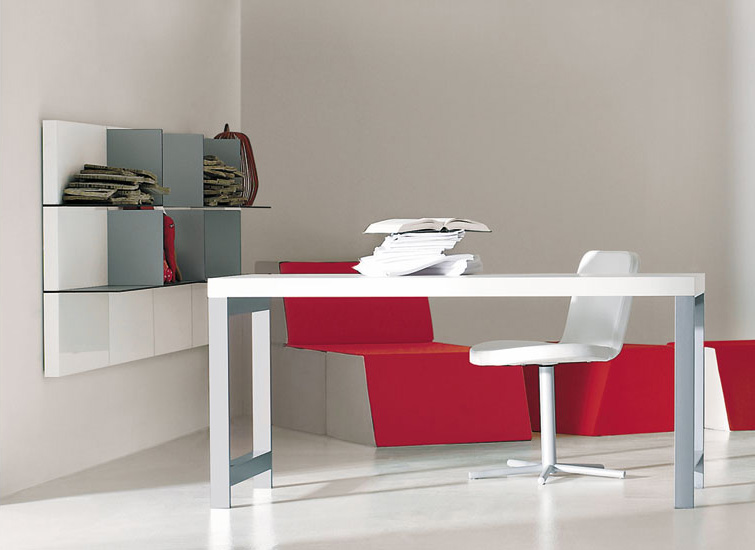 Minimalist Working Desks from Pianca - DigsDigs