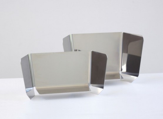 Dorian Mirror Of A Polished Steel Sheet