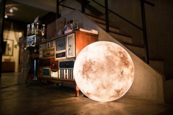 Dreamy And Romantic Luna Lamp