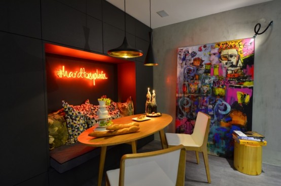 Eccentric Live-In Kitchen Design With Eclectic Details