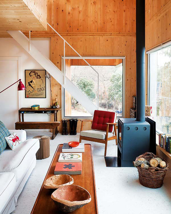 Eco Friendly Forest House With Eclectic Interiors