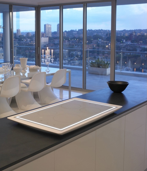 electrolux-aurora-cooktop-3 electrolux-aurora-cooktop-3