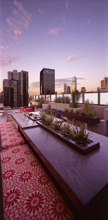 Elegant Apartment In Melbourne