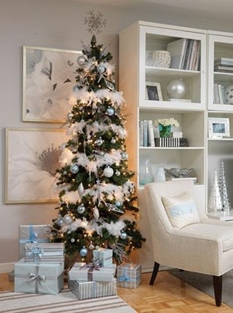 33 Exciting Silver And White Christmas Tree Decorations 