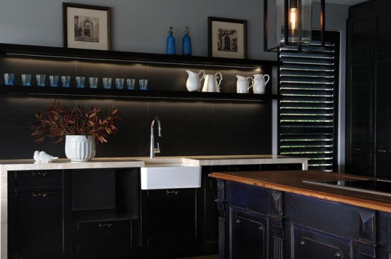 Exquisite Black Kitchen Design With A Vintage Feel