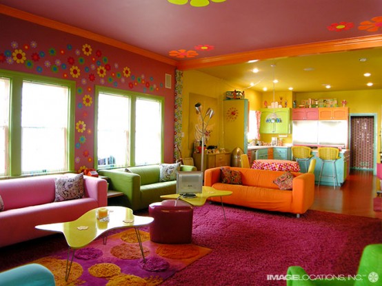 Extremly Colorful Beach House