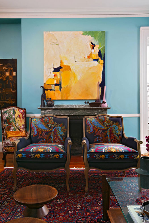 Eye Catchin Colroful Townhouse With Lots Of Patterns In Design