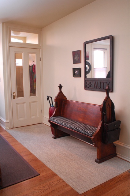 Eye Catching Entryway Benches For Your Home