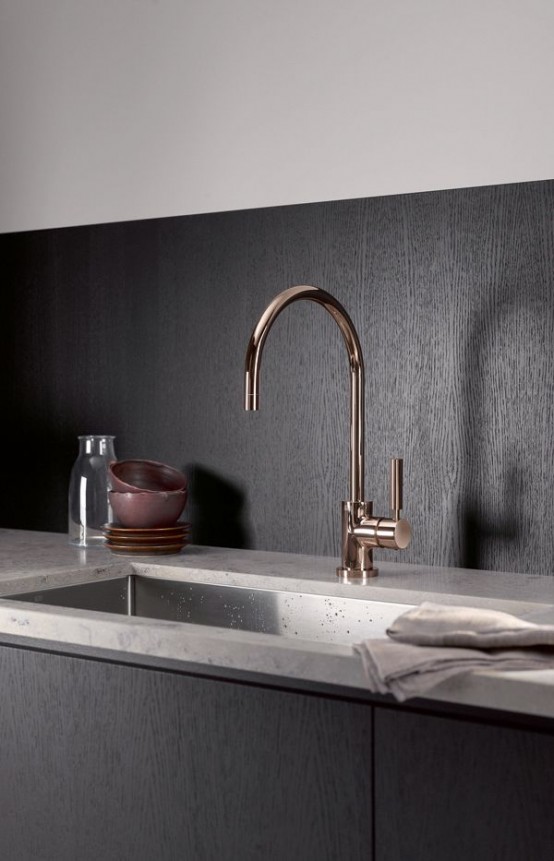 Eye Catching Metallic Home Decor Ideas