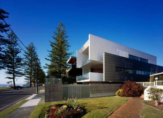 Family Beach House On A Long Narrow Site