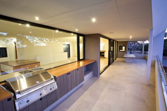 Family Holiday Home With Winged Roof Lines And Ocean View