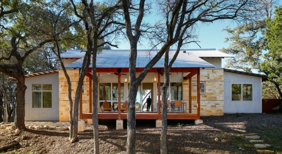 Family Retreat Mixes Rustic Materials With Modern Space-Saving Design