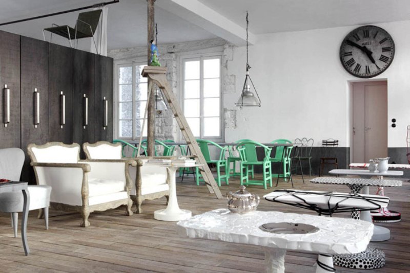 Famous Designer's Parisian Apartment In Eclectic Style