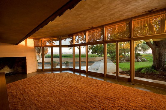 Farm House With Japanese Garden