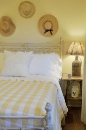Farmhouse Bedroom Design Ideas That Inspire