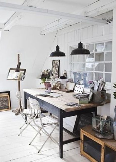 Work In Coziness: 20 Farmhouse Home Office Décor Ideas - DigsDigs