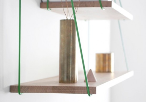 Flexible Bridge Shelves For A Smart Storage