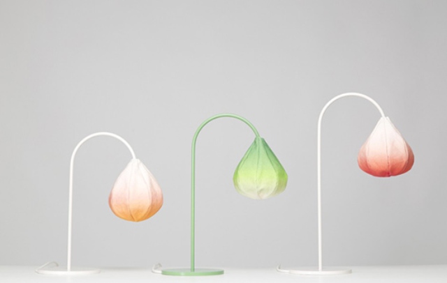 cool flower inspired table lamps in various natural colors and with an ombre effect on the lampshade