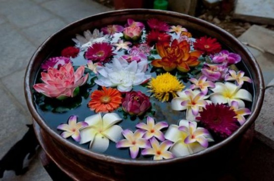 Flowers In A Bowl Ideas