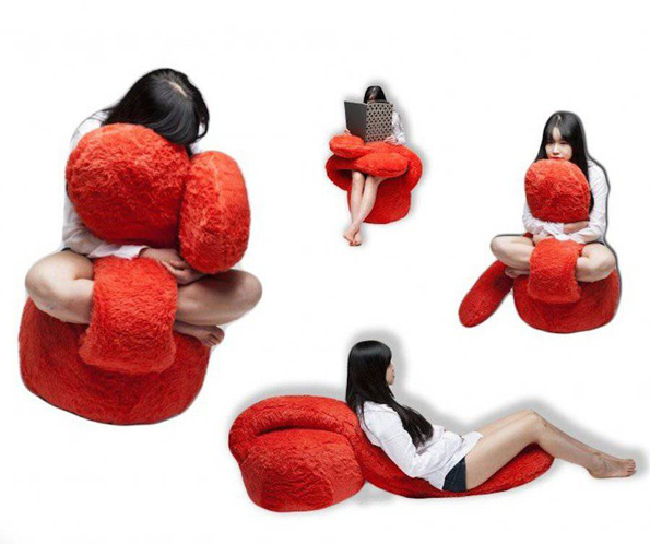 Free Hug Sofa To Relax After A Hard Day