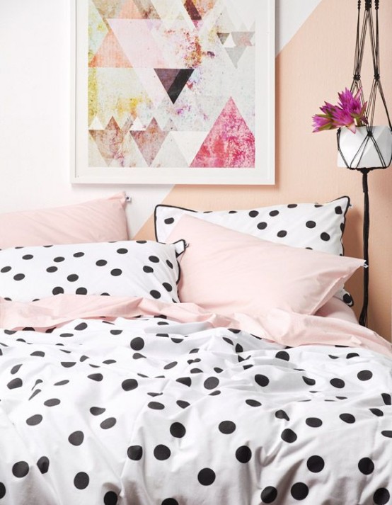 Fun And Bright Polka Dot Home Decor Ideas