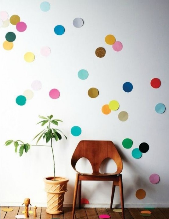 Fun And Bright Polka Dot Home Decor Ideas