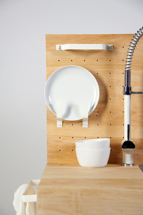 Functional Chopchop Kitchen To Simplify Kitchen Tasks