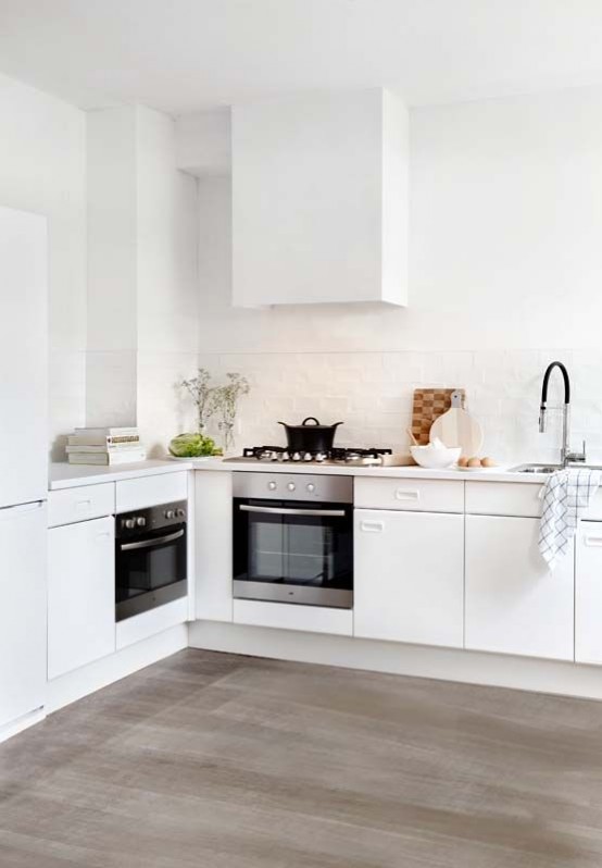 37 Functional Minimalist Kitchen Design Ideas - DigsDigs