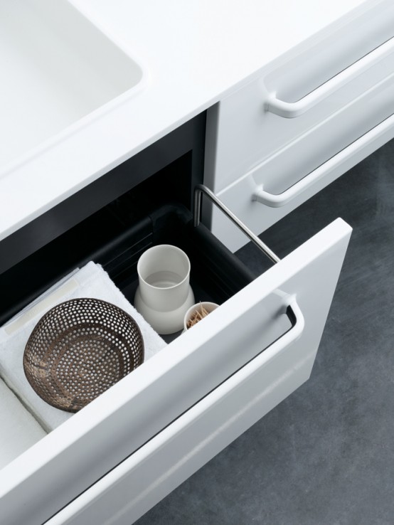 Functional Minimalist White Bathroom Furniture