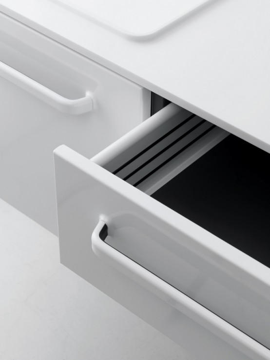 Functional Minimalist White Bathroom Furniture