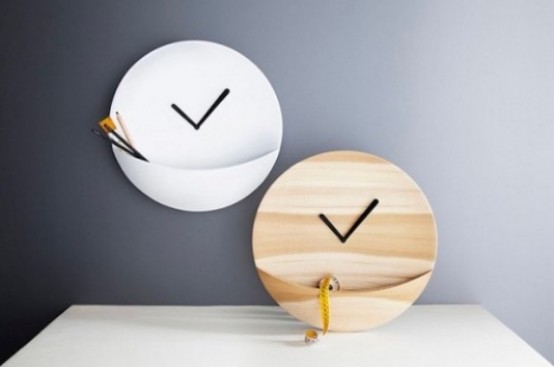 Funny Kangaroo Clock With A Storage Space