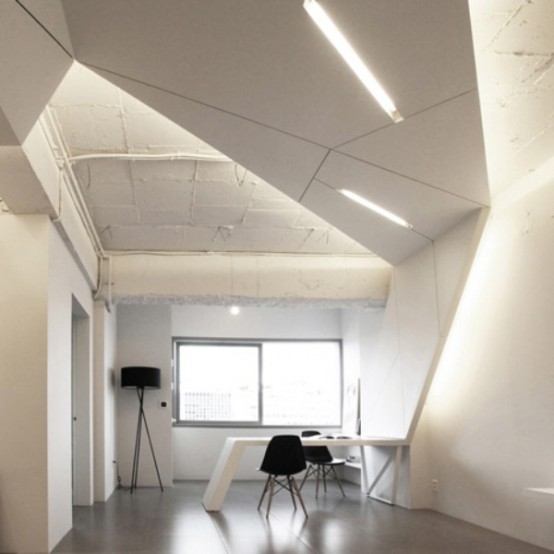 Futuristic Apartment With Wings In Its Design DigsDigs