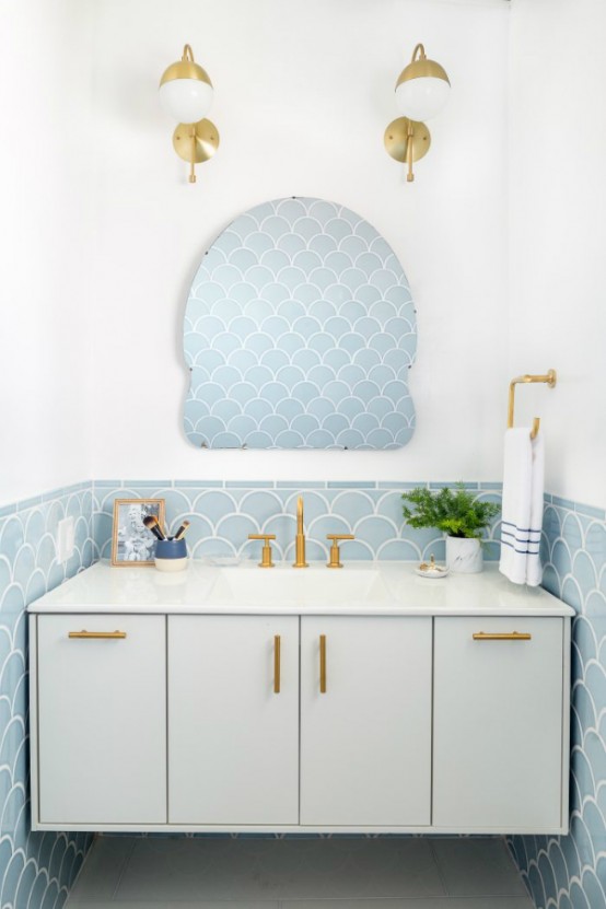 Gorgeous And Eye Catching Fish Scale Tiles Décor Ideas