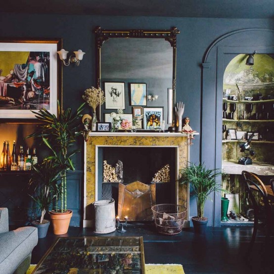 Gorgeous Home Full Of Artwork And Vintage Finds